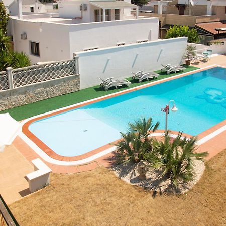PURA B&b Noicattaro Bagian luar foto